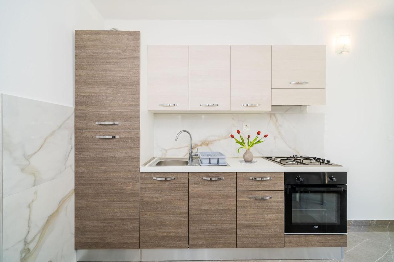 מליני Rooms & Apartments Barisic חדר תמונה