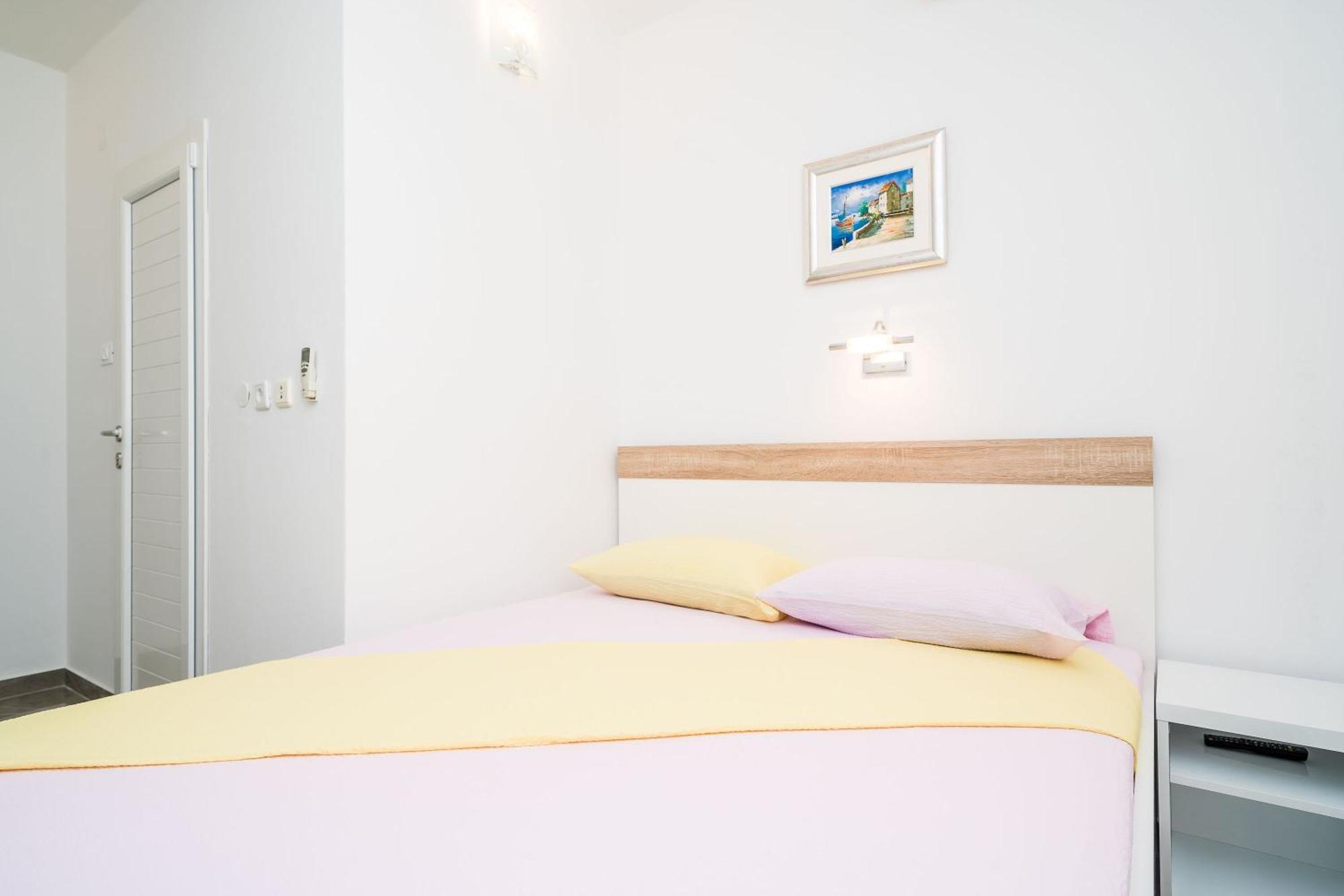 מליני Rooms & Apartments Barisic חדר תמונה