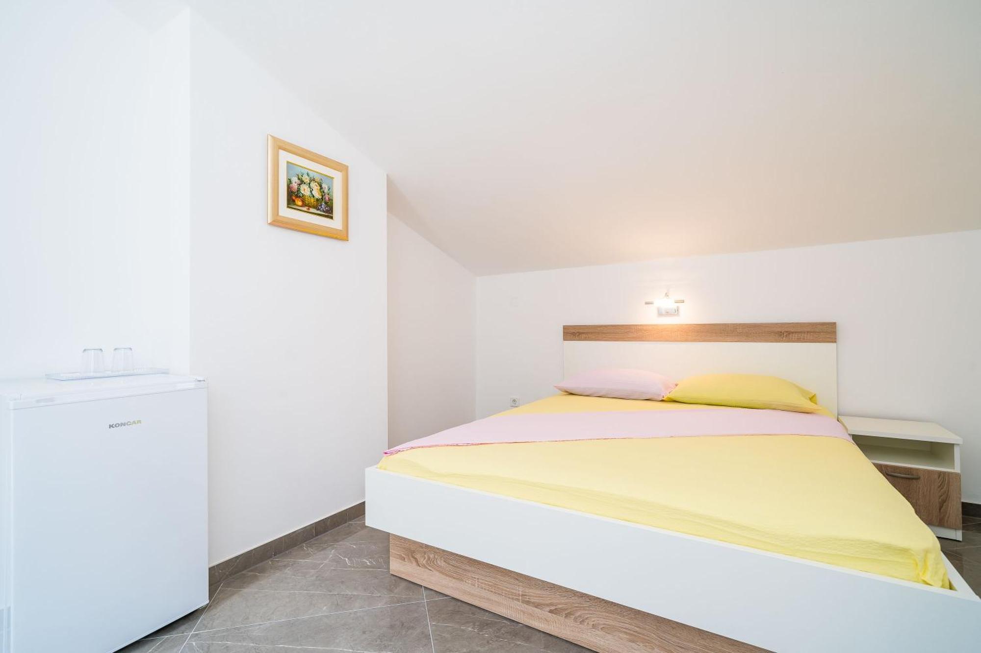 מליני Rooms & Apartments Barisic חדר תמונה