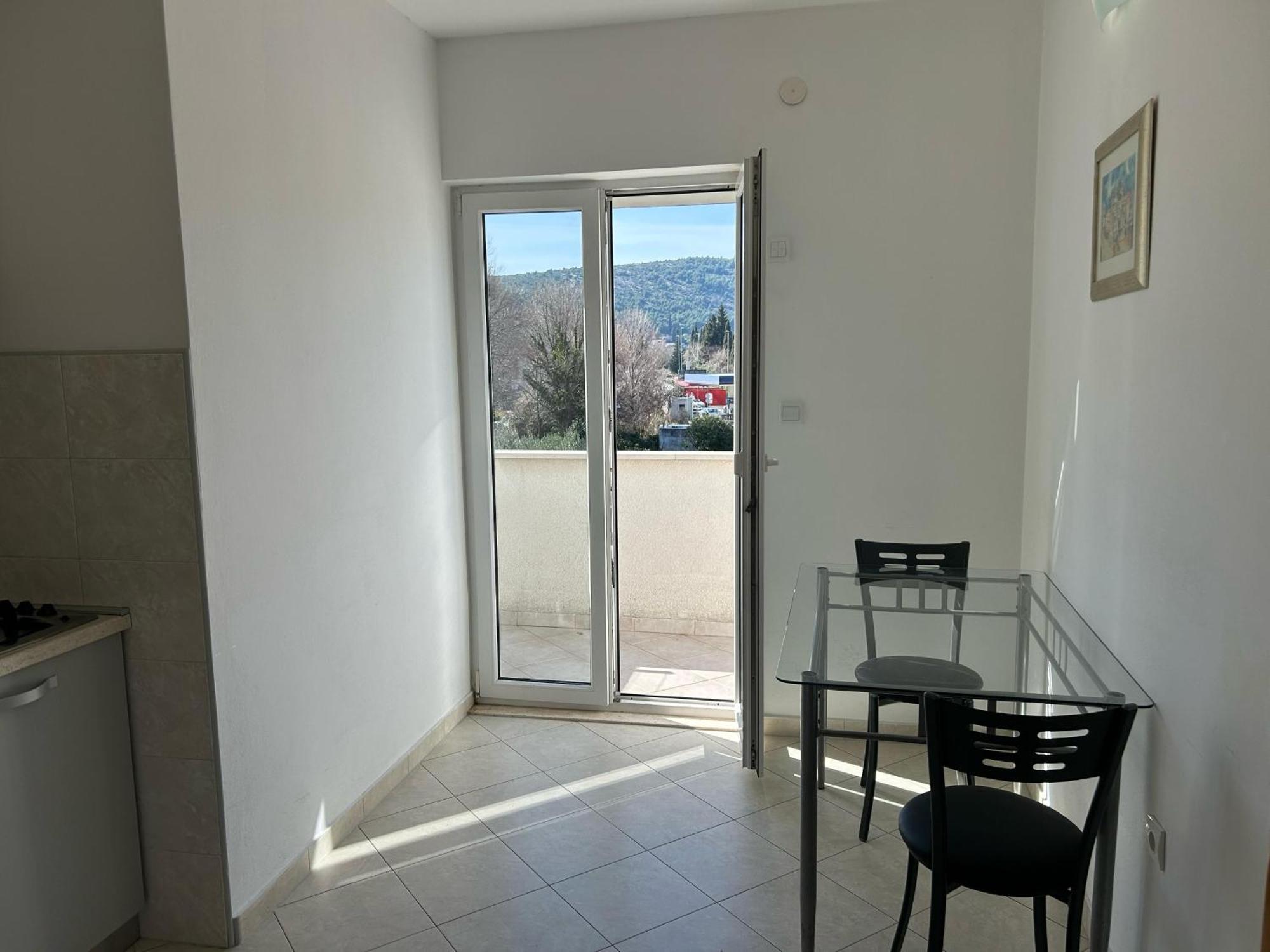 מליני Rooms & Apartments Barisic מראה חיצוני תמונה